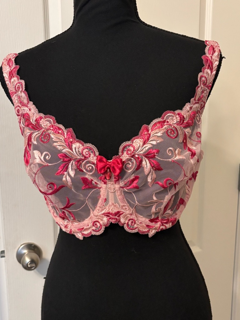 Soma 36DD bra lace sheer pink red floral full coverage